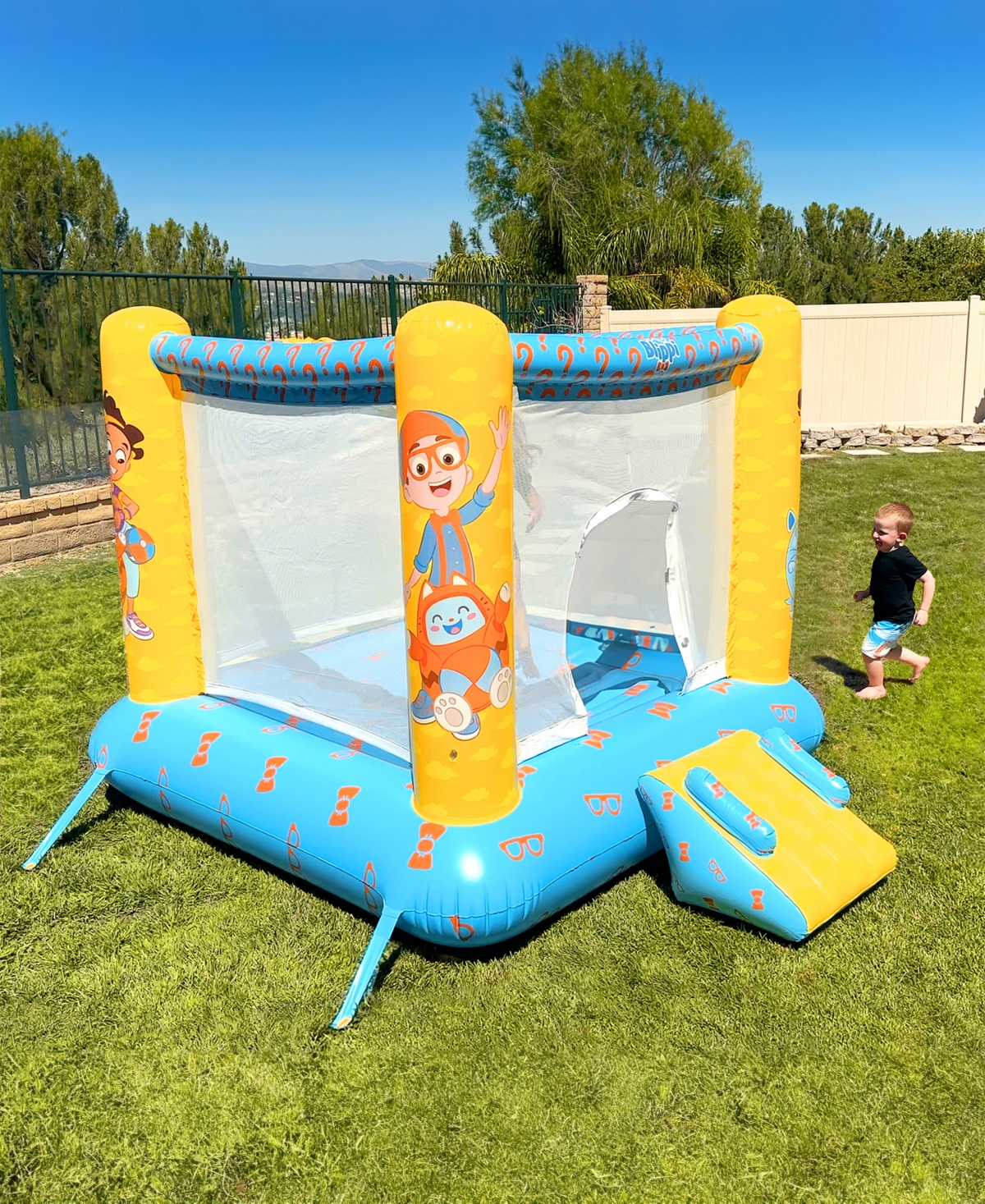World Tech Toys Moonbug Blippi Inflatable Bouncer With Slide In Multi