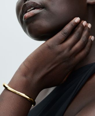 14k gold-plated Shaped Open Bangle in 14k Gold-plated
