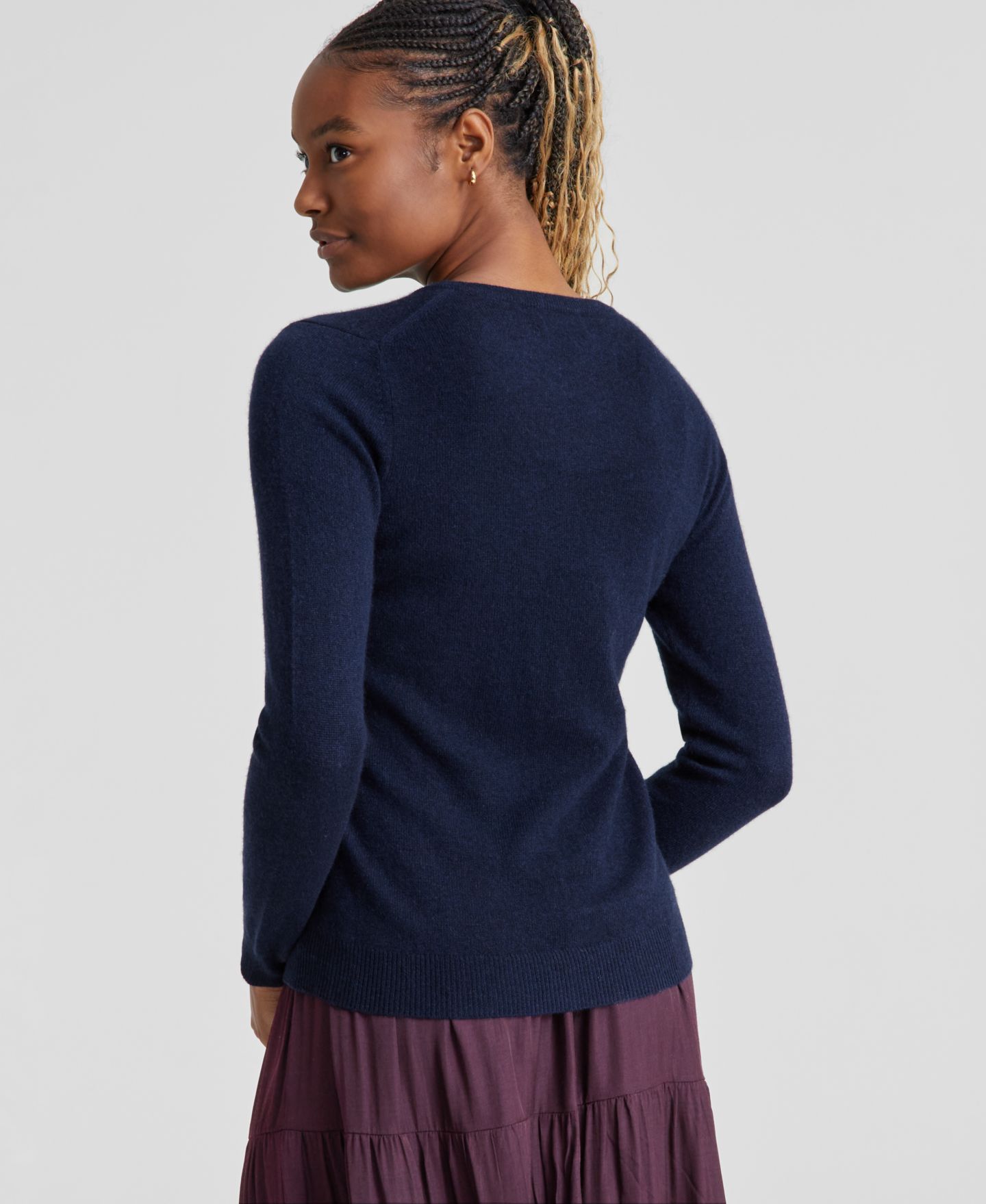 Женский свитер Charter Club 100% Cashmere Petite Long-Sleeve Crewneck, цвет: Тёмно-синий — фото 2