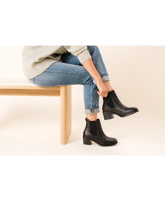 nisolo heeled chelsea boot