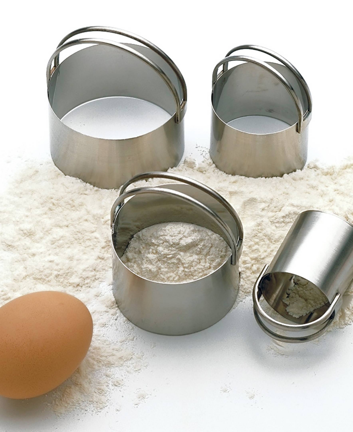 Rsvp International Endurance Stainless Steel 4 Piece Round Rippled Biscuit Cutter Set In Gray