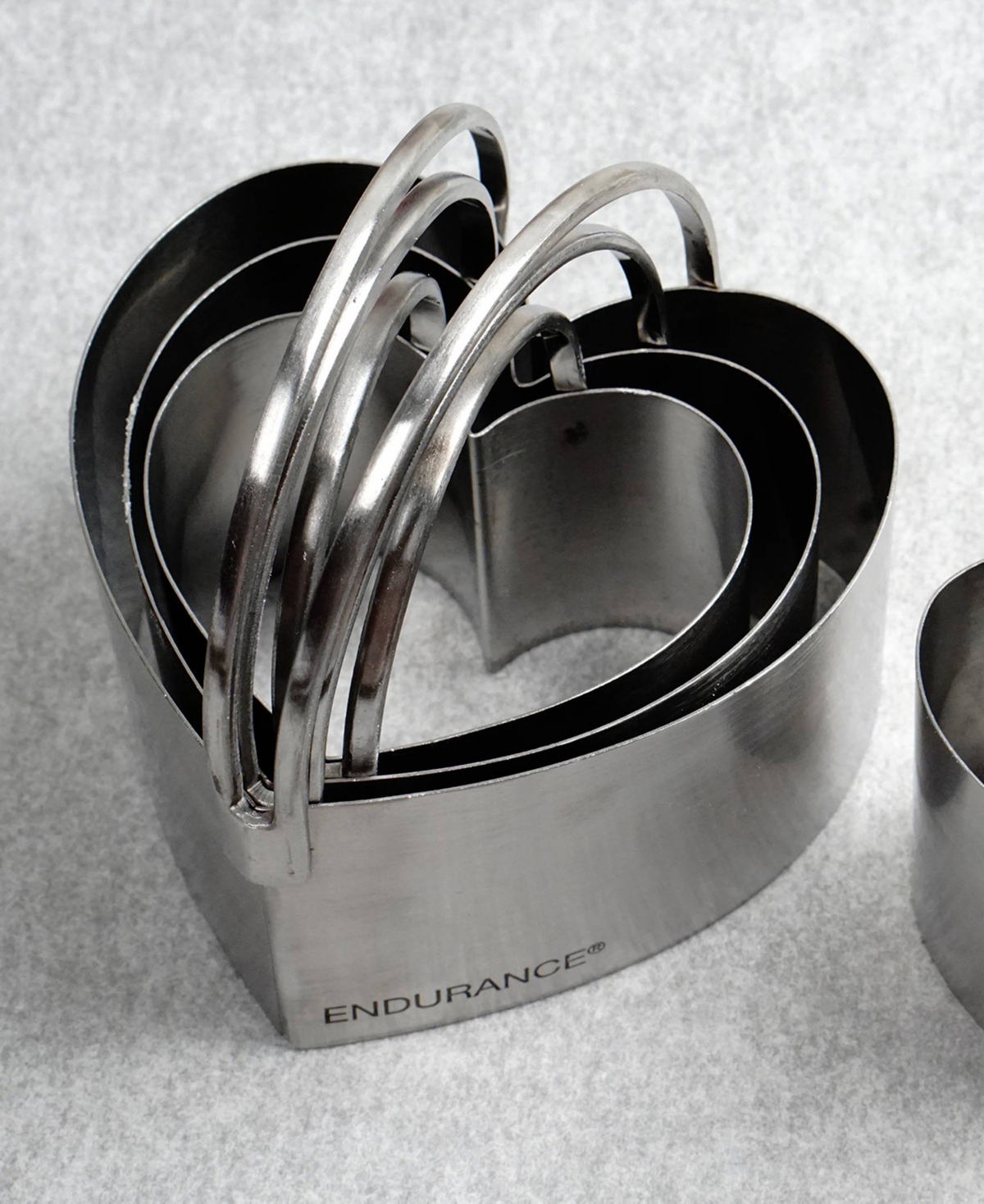 RSVP INTERNATIONAL ENDURANCE STAINLESS STEEL 4 PIECE HEART SHAPED NESTING BISCUIT CUTTER SET 