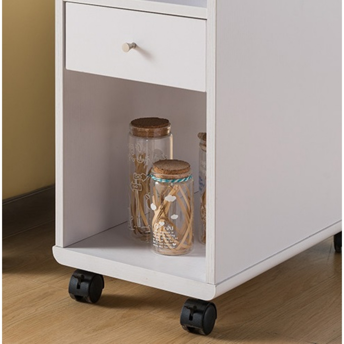 Simplie Fun Chairside Table White