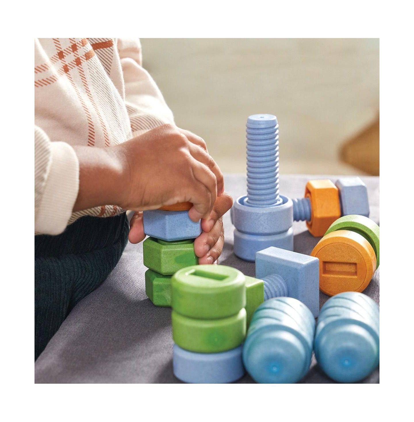Детские конструкторы Kaplan Early Learning Twisty Tools Nuts and Bolts Set, 84-Piece Building Set, Ages 18 Months and Up — фото 6