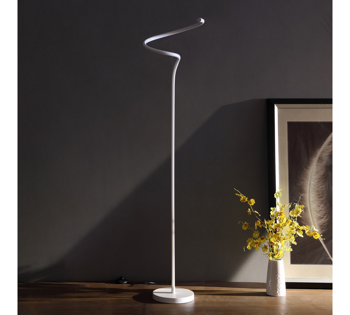 Streamdale Matte White Curvilinear Floor Lamp