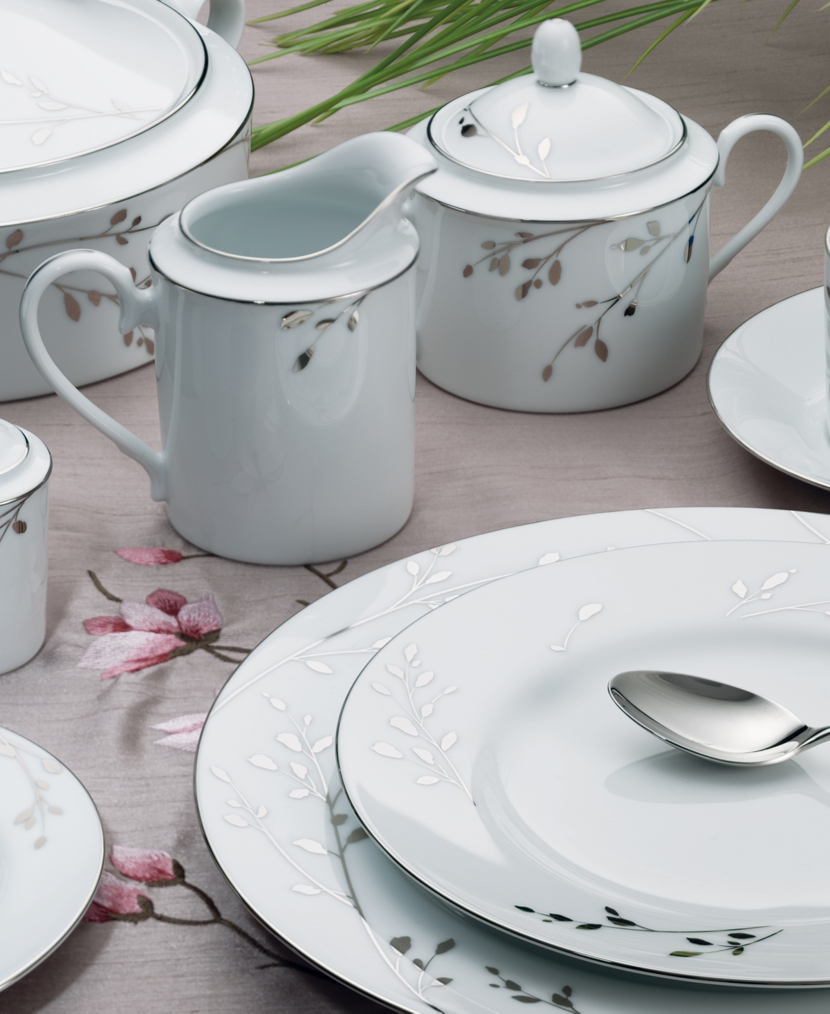 Noritake Birchwood Sugar Creamer Set In White