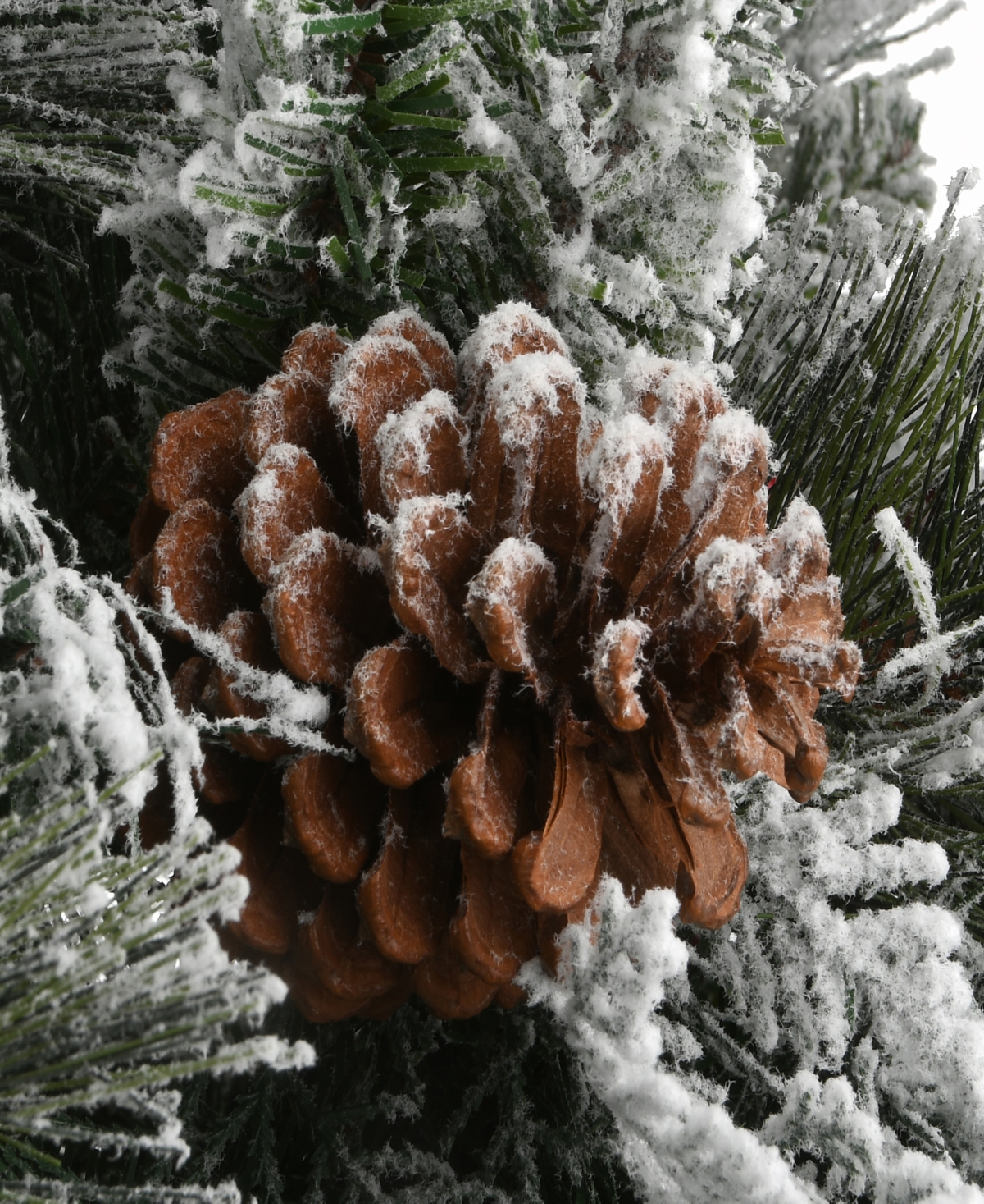 National Tree Company Snowy Bedford Pine Entrance Tree 4 Ft. In Green