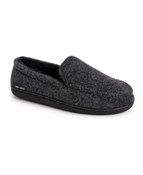 Мужские тапочки MUK LUKS Faux Wool Moccasin Slippers, цвет: Чёрный