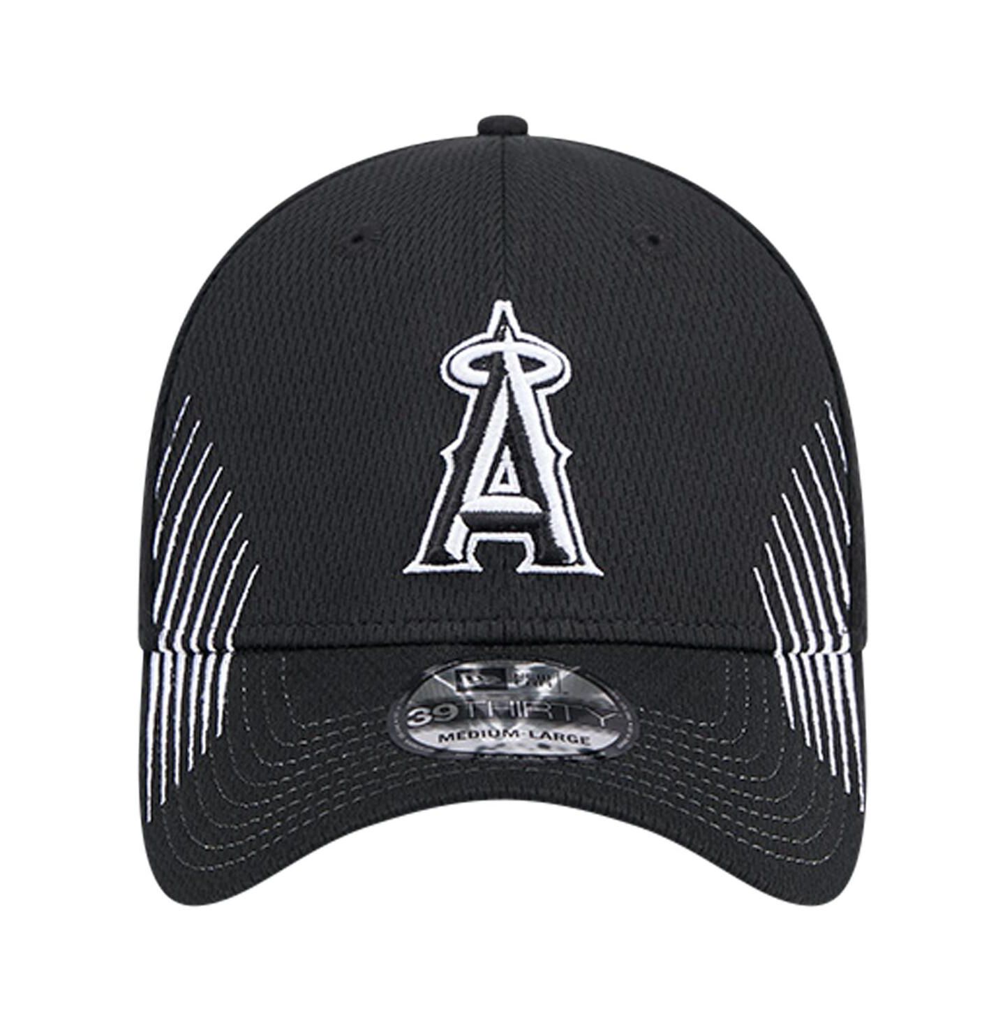 Мужская кепка New Era Black Los Angeles Angels Active Dash Mark 39THIRTY Flex Hat — фото 3
