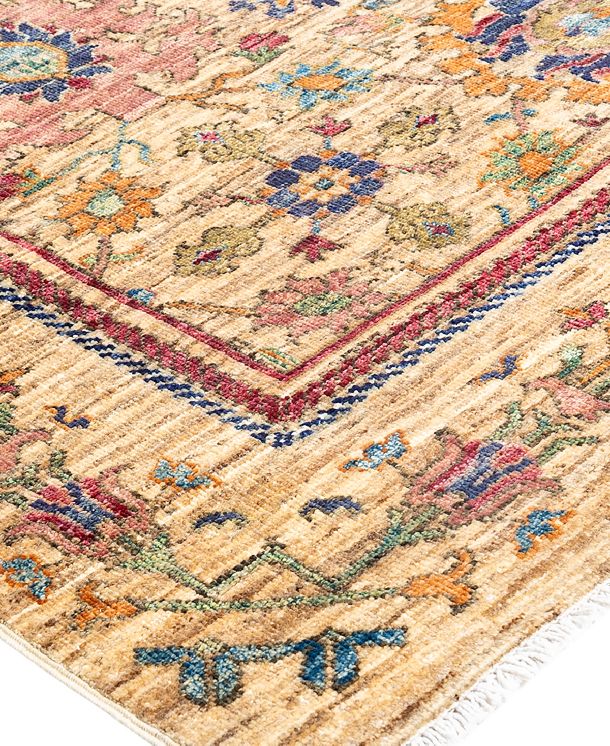 Adorn Hand Woven Rugs Serapi 6'5"x9'5" Area Rug In Beige
