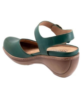 Mabelle Clog