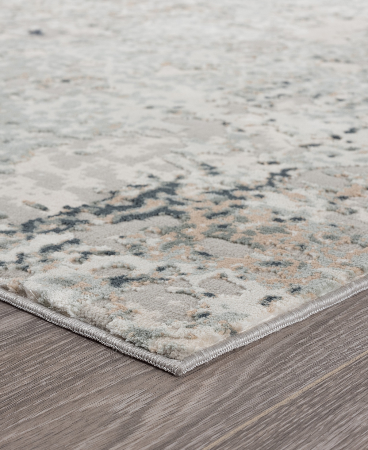 Lr Home Paula 4'x6' Area Rug -Cream