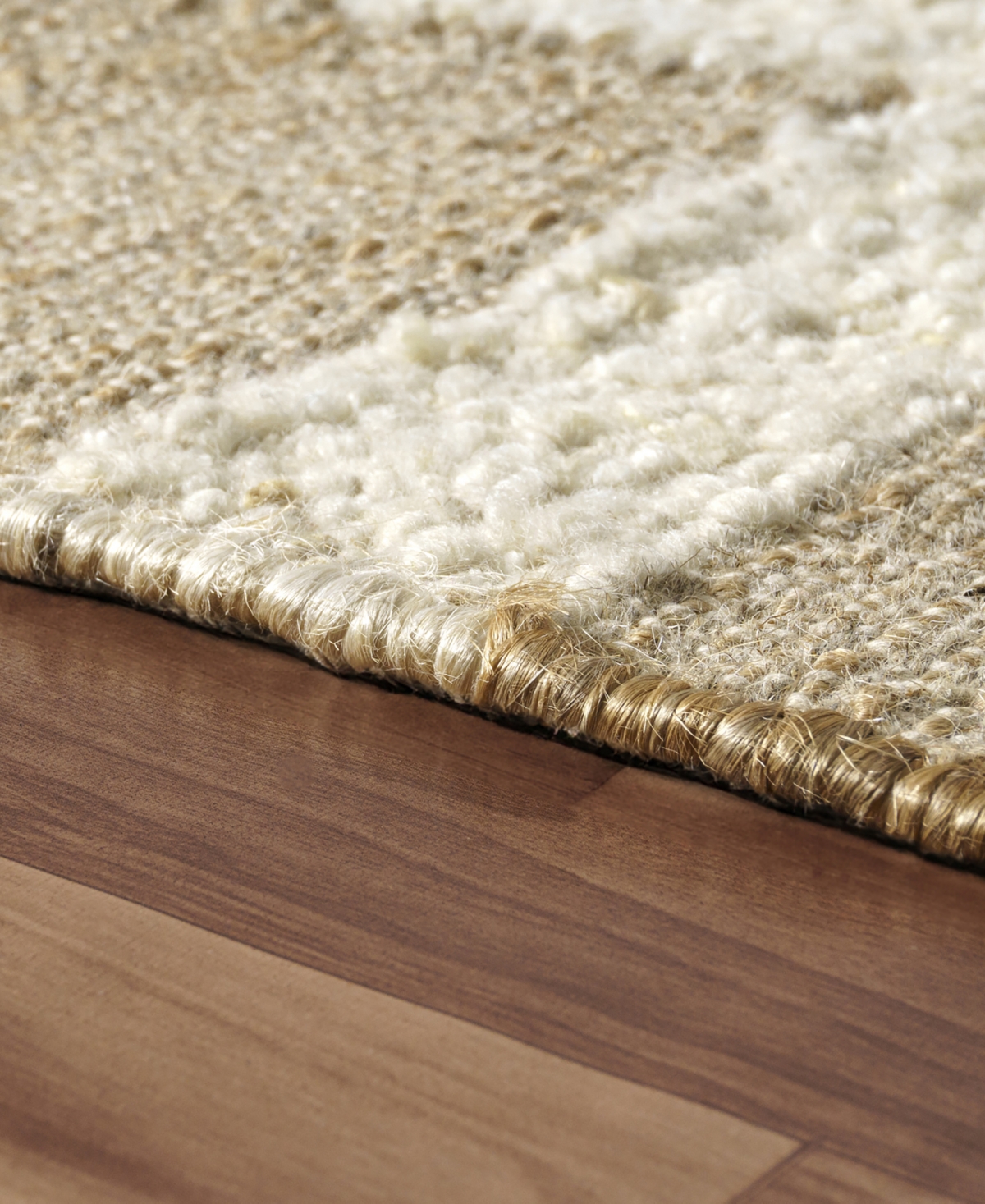 Lr Home Gigi 5'x7'9" Area Rug In Tan,ivory