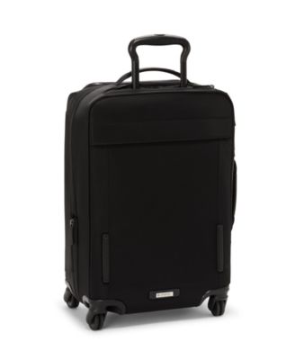 Voyageur Leger International Expandable Carry-On