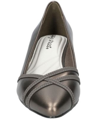 Women's Lotus Block Heel Pumps