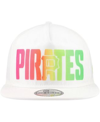 Men's White Pittsburgh Pirates Spring Spectrum Golfer Snapback Hat
