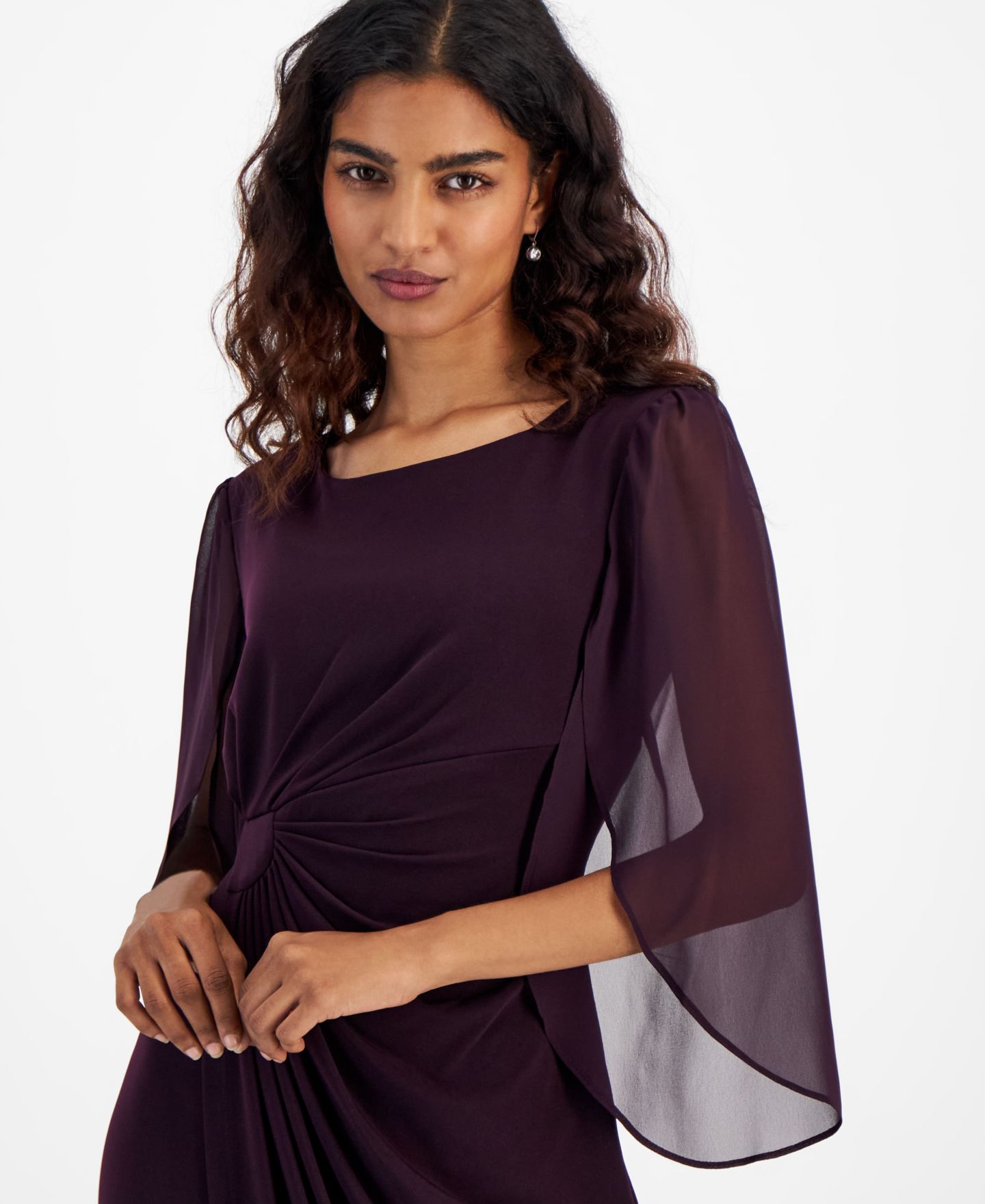 Женское платье Connected Petite Chiffon Cape-Sleeve Sheath, цвет: Баклажановый — фото 4