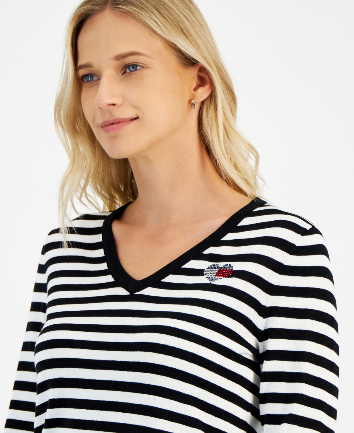 Tommy Hilfiger Women's Striped V-Neck Long-Sleeve Sweater -ivory