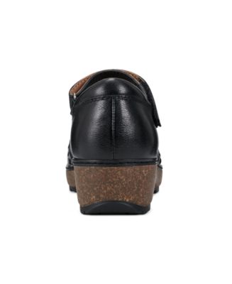 Women's Kalece Leather Stitched Mary Jane Flats