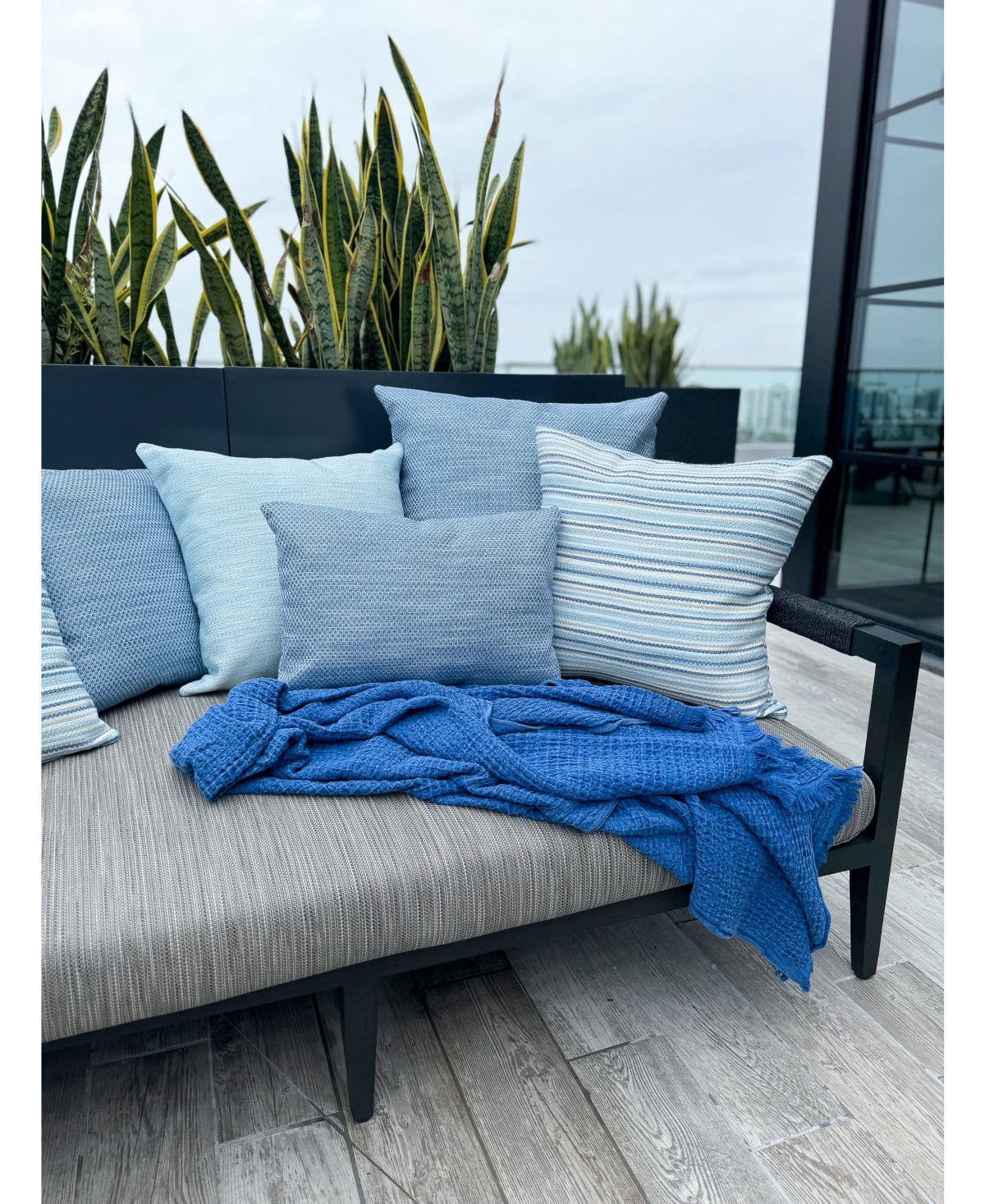 Anaya HomeYacht Stripe Indoor Outdoor Pillow - Blue