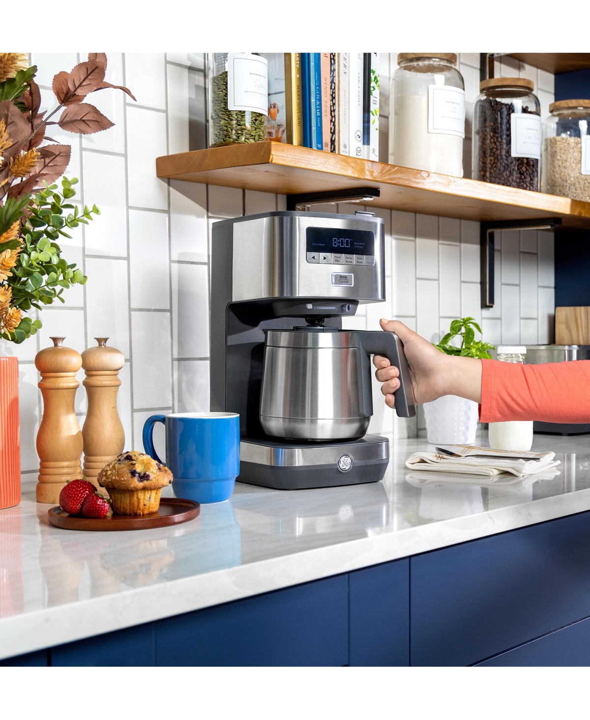 Ge Appliances 10 Cup Drip Coffee Maker With Single Serve In Stainless Steel