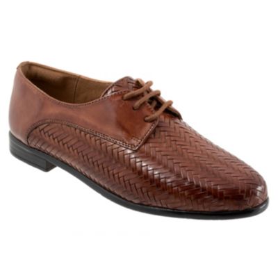 Lizzie Herringbone Flat