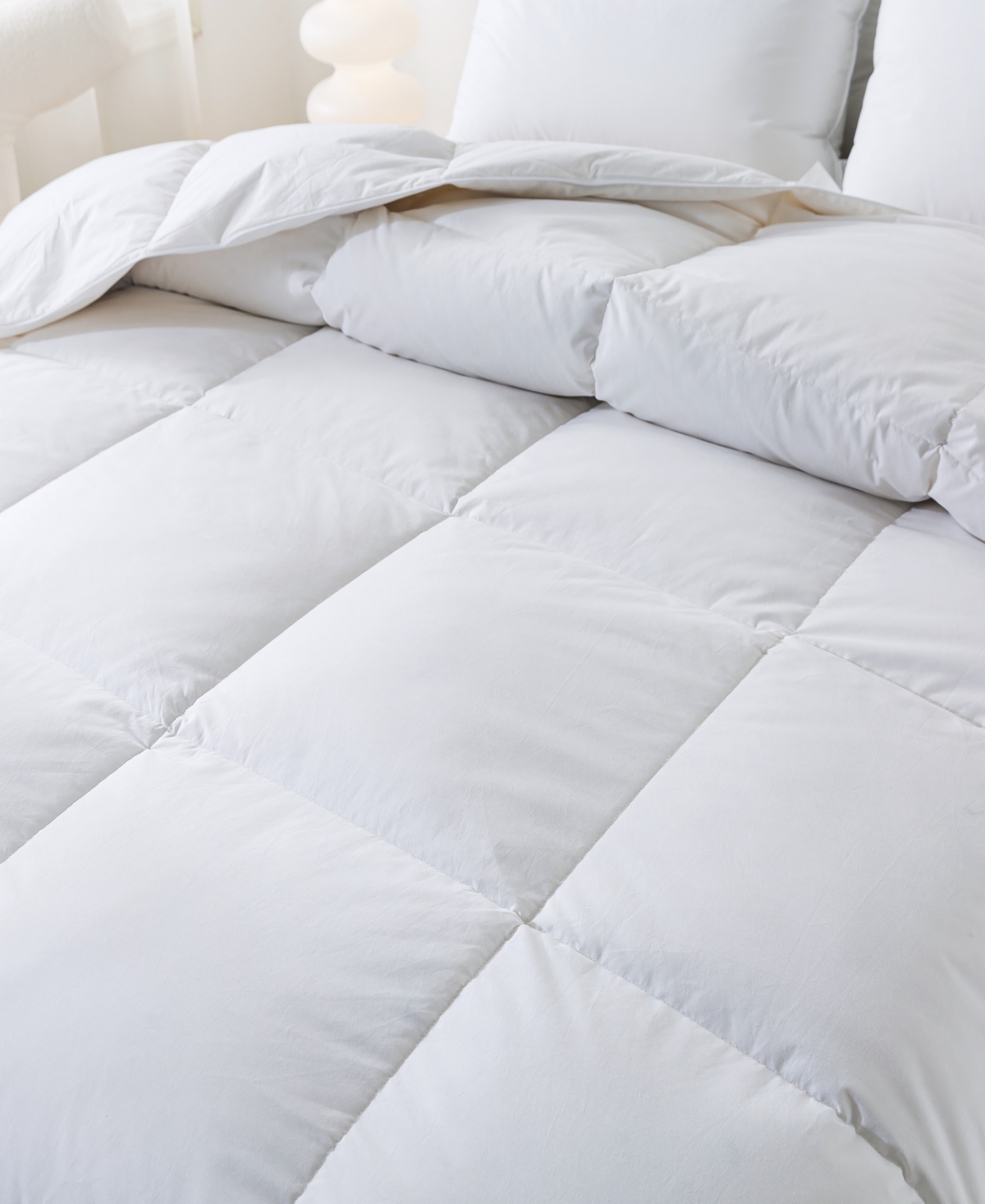 Royal Velvet Heavy Weight White Goose Nano Down and Feather Blend Comforter