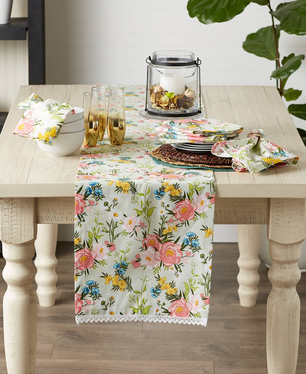 Design Imports Spring Bouquet Print Table Runner, 14"x72 "
