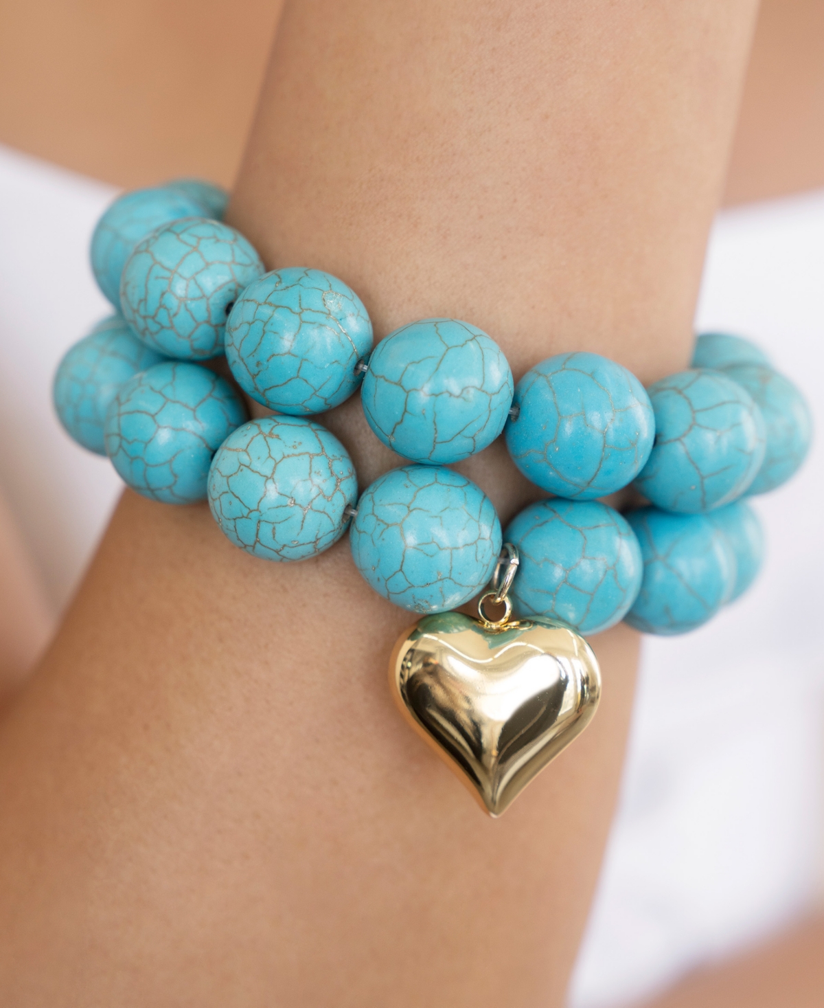 Ettika Turquoise And Gold Heart Beaded Elastic Bracelet Set In Turquoise