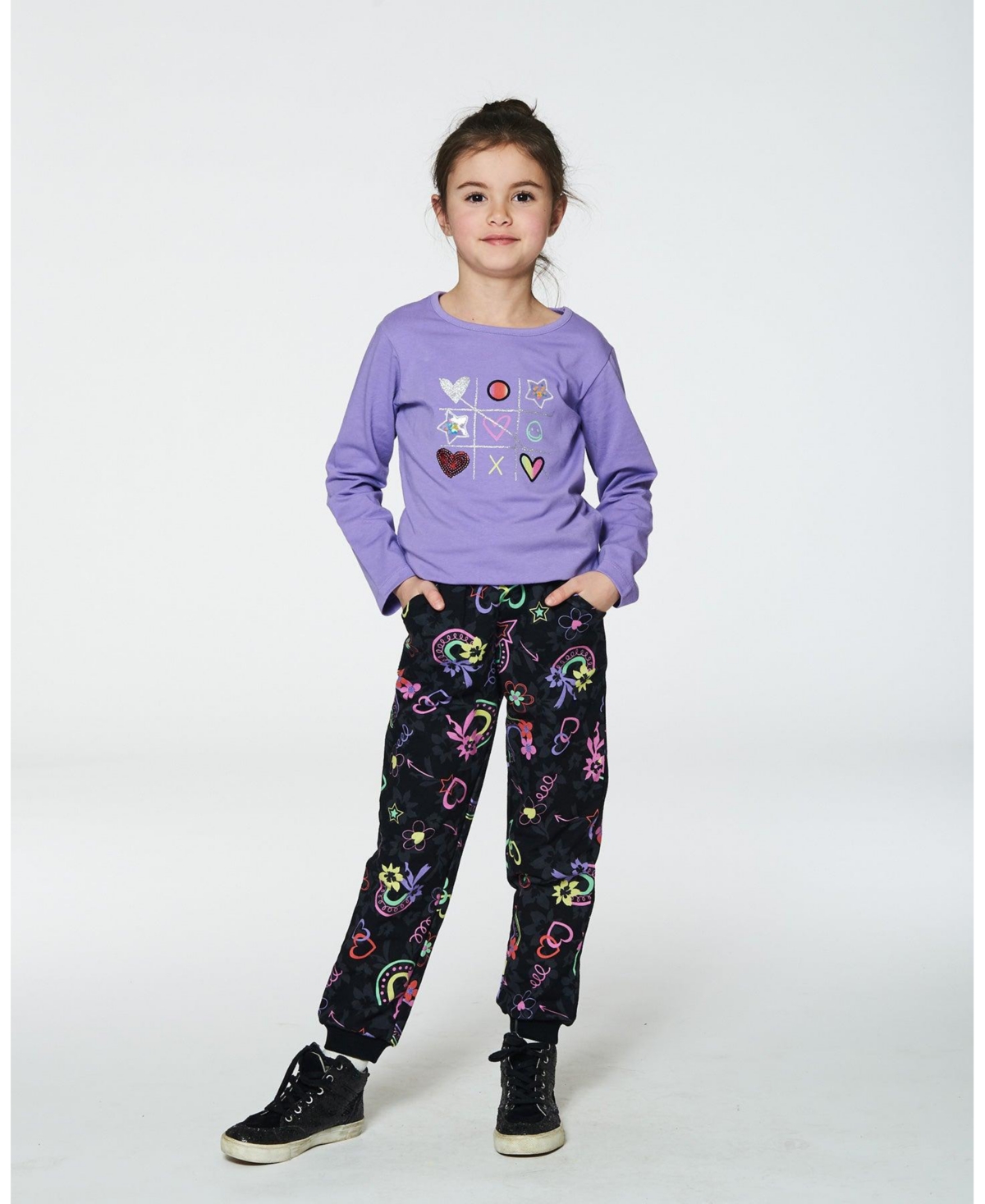 Deux par Deux Big Girls Joggers- Black printed rainbow hearts