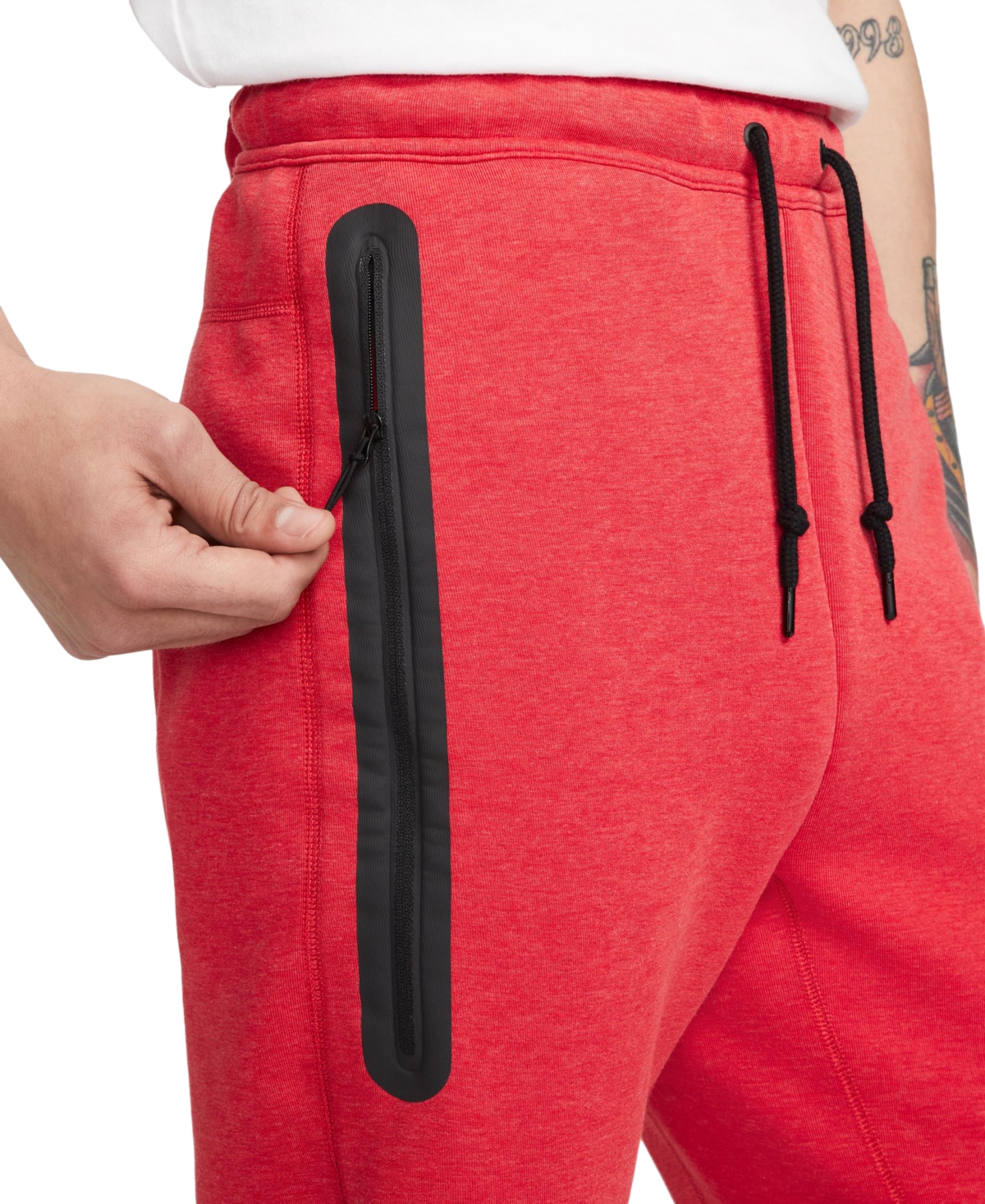 Nike Men's Sportswear Tech Fleece Slim-Fit Joggers -black