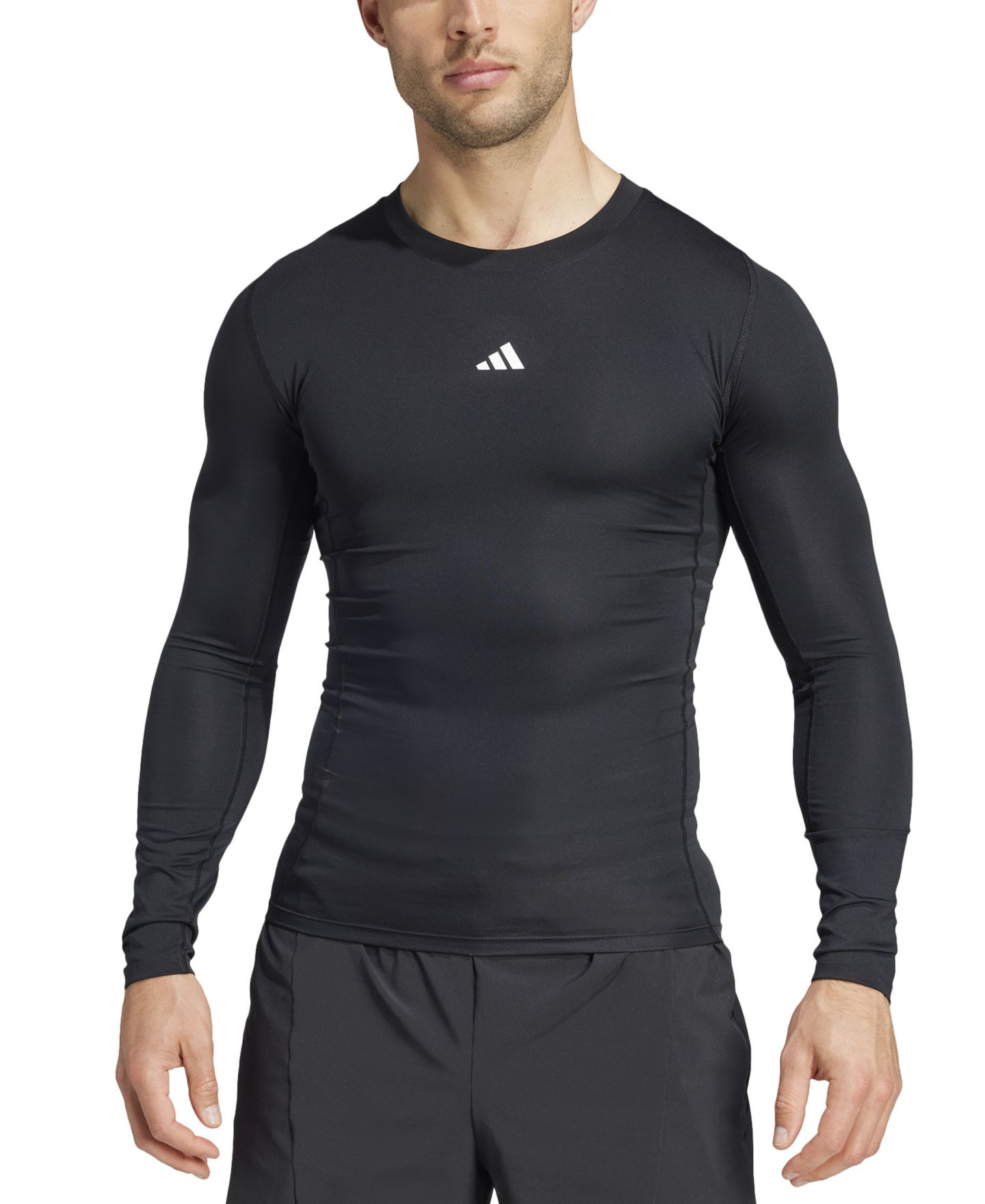 Мужская футболка adidas Tech-Fit Compression Crewneck, цвет: Чёрный — фото 1