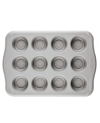 Bake with Mickey Mouse 12-Cup Muffin Pan
