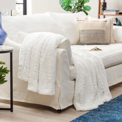 Premium Wolf Faux Fur Throw Blanket - Soft, Fuzzy Sherpa & Minky Throw Blanket - For Bed or Couch - 60" x 70” - Chocolate