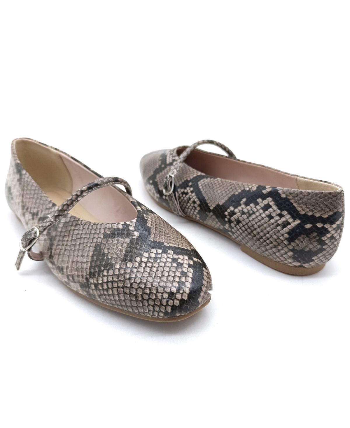 Kenneth Cole New York Women's Magnolia Mary Jane Ballet Flat