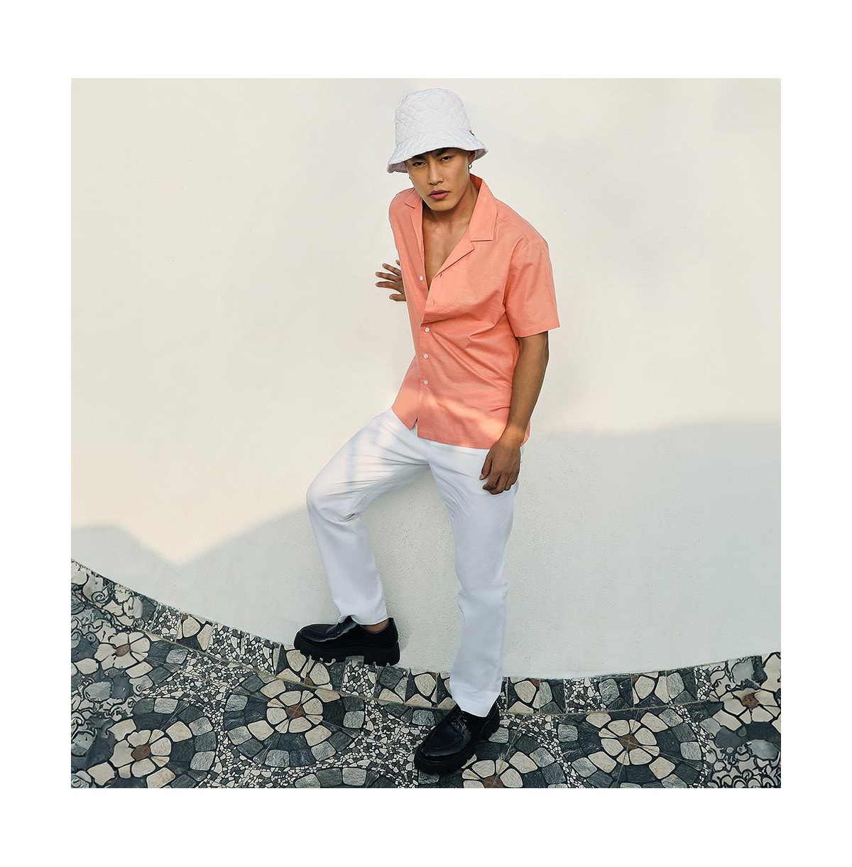 Campus Sutra Men's TangarineHeathered Shirt - Orange