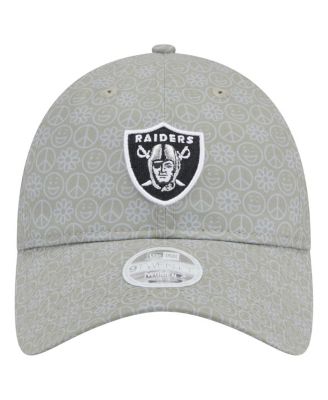 Women's Silver Las Vegas Raiders Smiley 9TWENTY Adjustable Hat