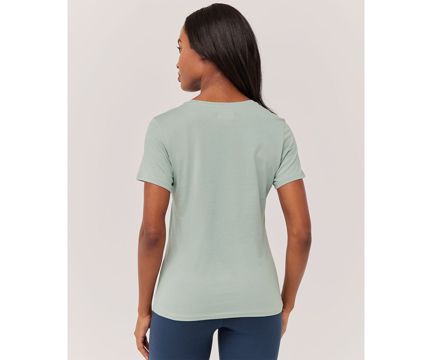 Женская футболка Pact Softspun Crew Neck, цвет: Чёрный — фото 5
