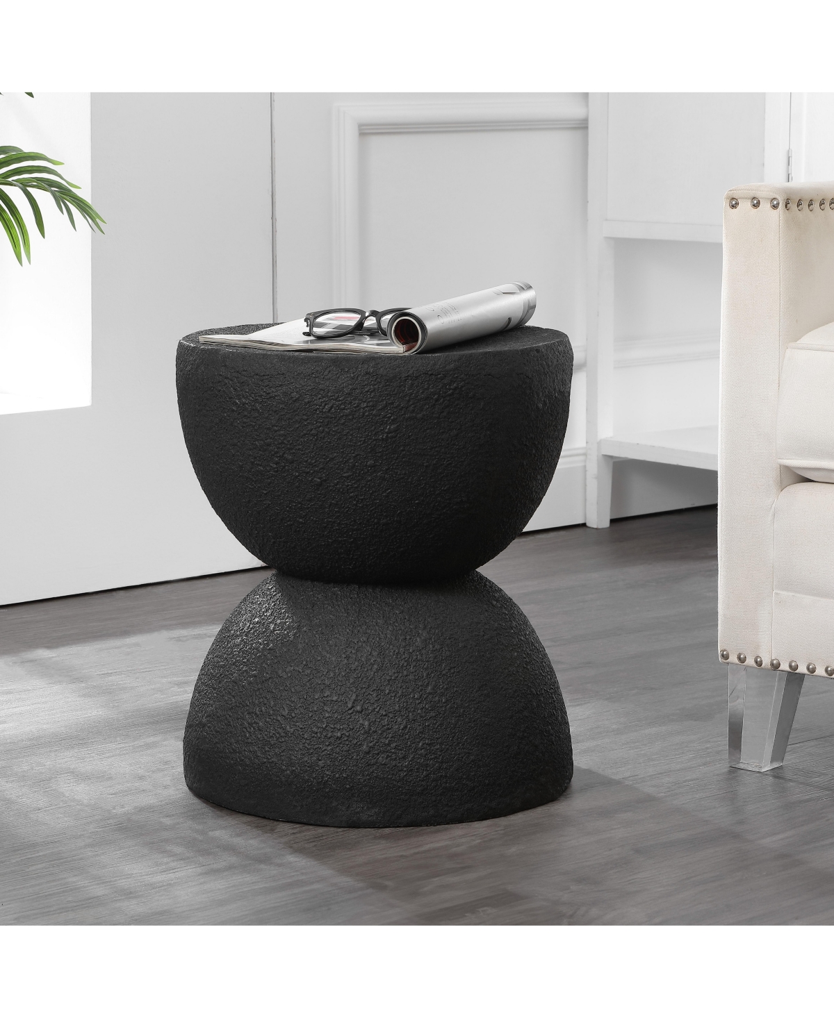 Jonathan Y Greta 18" Mid-Century Modern Drum Indoor/Outdoor Accent Table, White Frosted