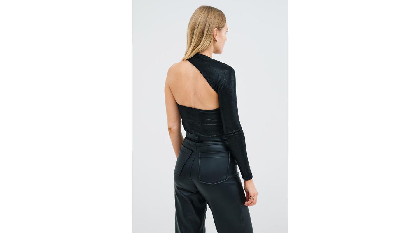 Женский топ Marcella Manhattan Metallic One-Shoulder Open-Back Long-Sleeve, цвет: Оникс — фото 3
