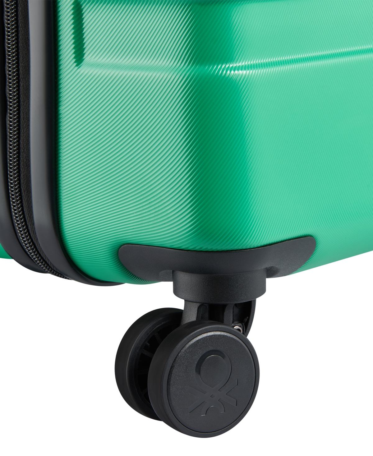 DELSEY PARIS X UNITED COLORS OF DELSEY NOW 19" CARRY-ON SPINNER 