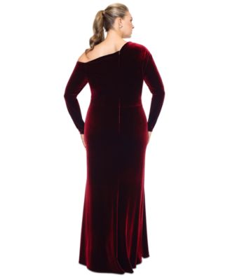 Plus Size Cold-Shoulder Velvet Gown