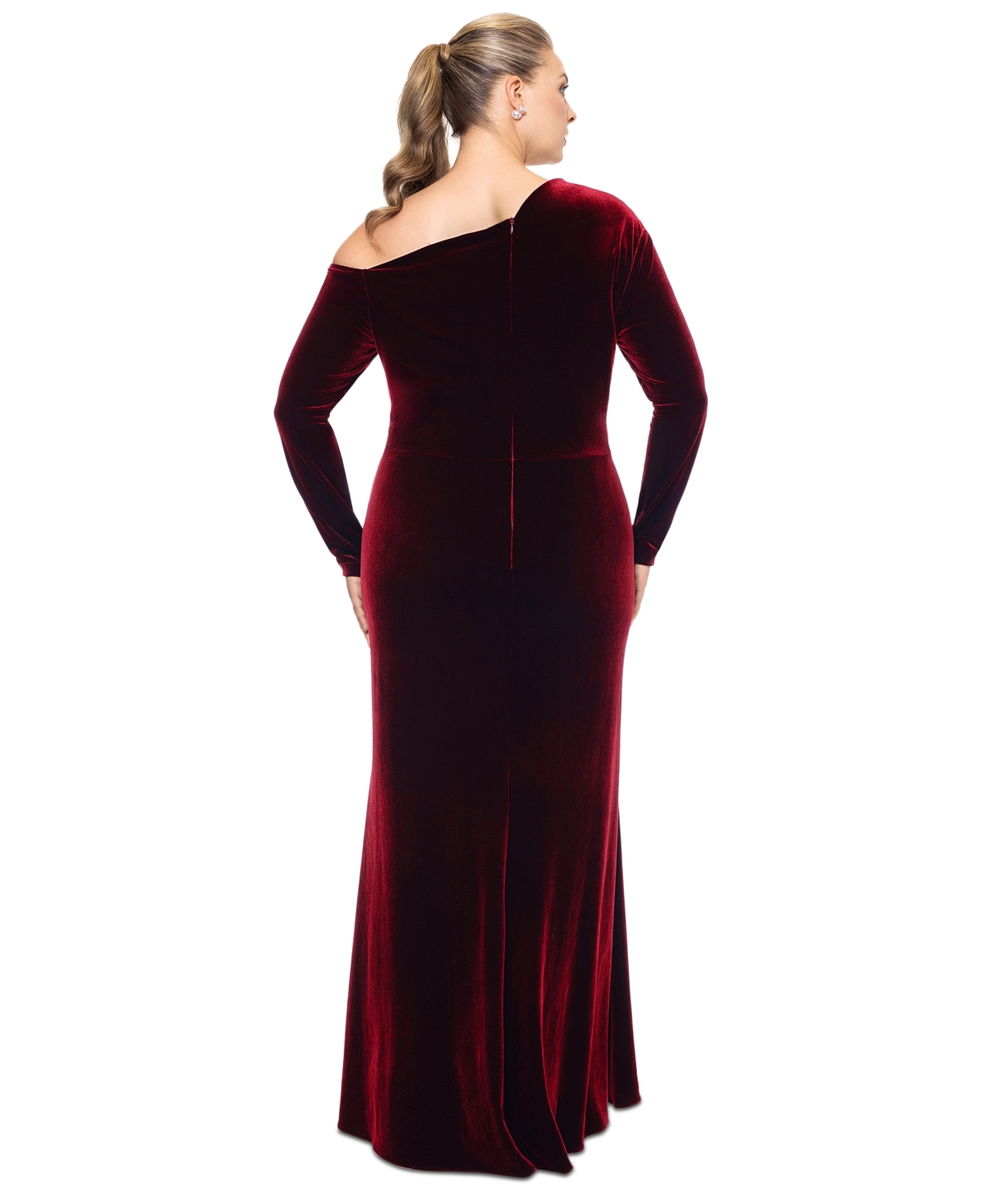 Betsy & Adam Plus Size Cold-Shoulder Velvet Gown