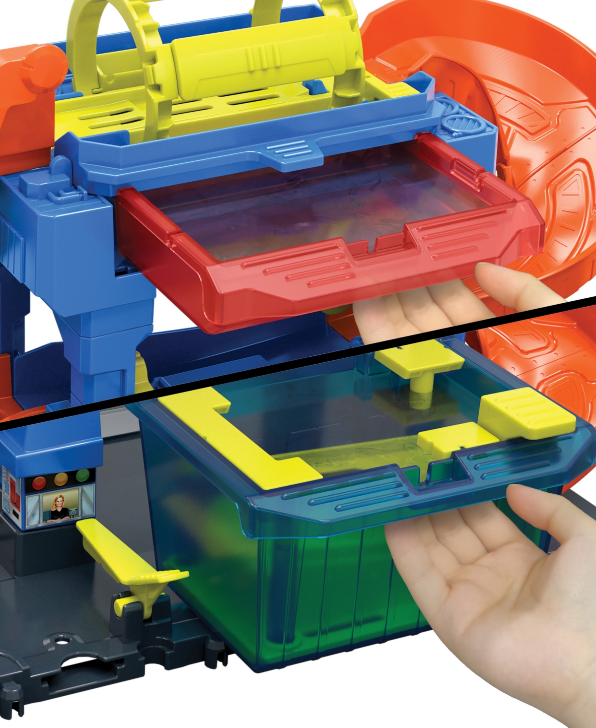 Hot Wheels City Tunnel Twist Car Wash Color Shifters Vehicle In Multi-color