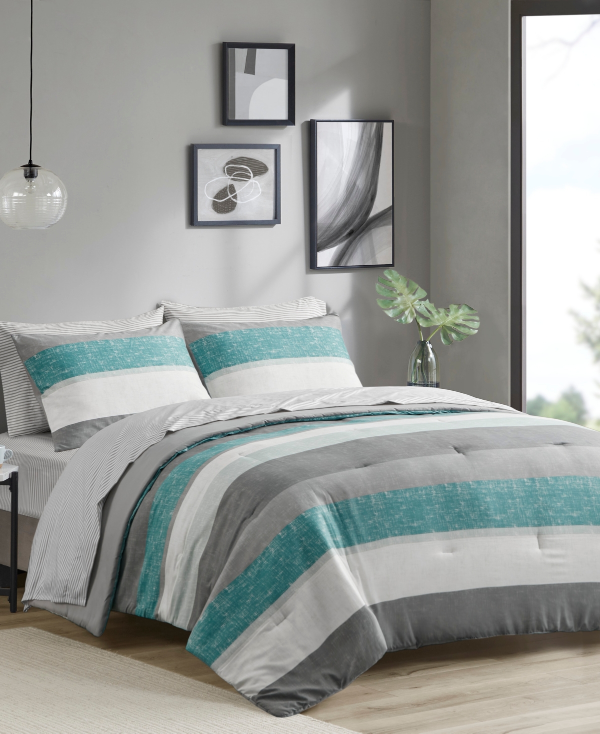 Madison Park Essentials Jaxon Wide Stripe 7-Pc. Comforter Set