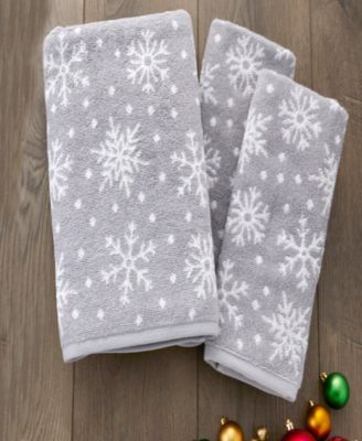 Scattered Snowflake Jacquard Cotton Bath Towel, 25" x 50"