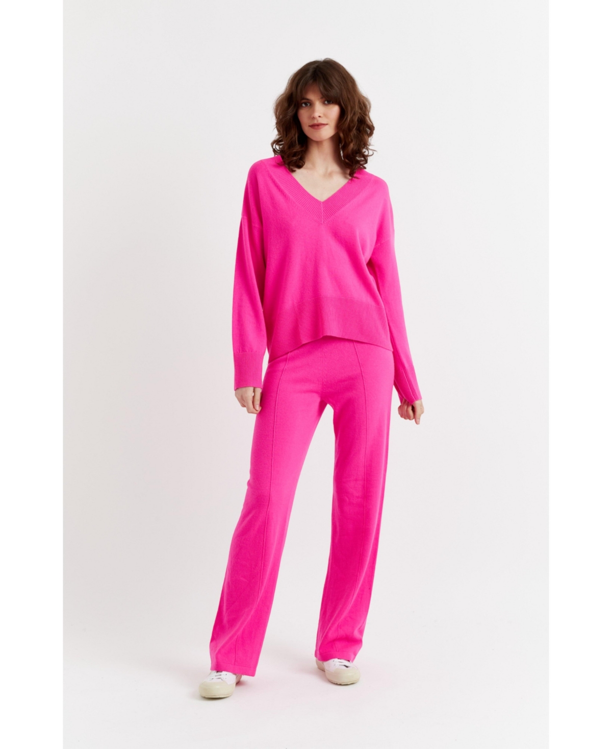 Chinti and Parker Women's Chinti & Parker V Neck Wool Cashmere Slouchy Lightweight Sweater