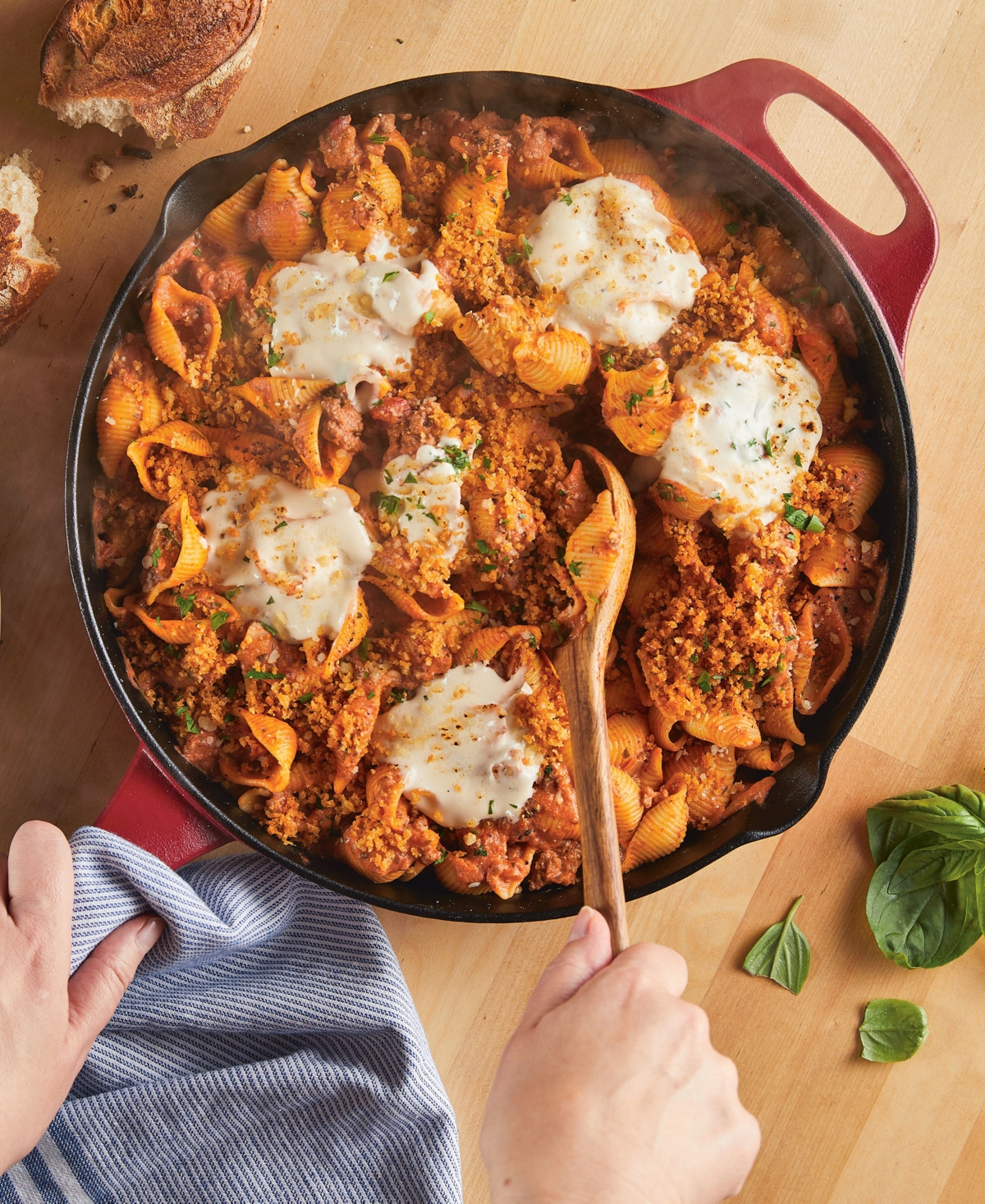 Rachael Ray Nitro Cast Iron Skillet