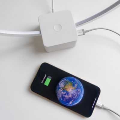 Circle 15" Dimmable Modern LED Desk Lamp with USB Port