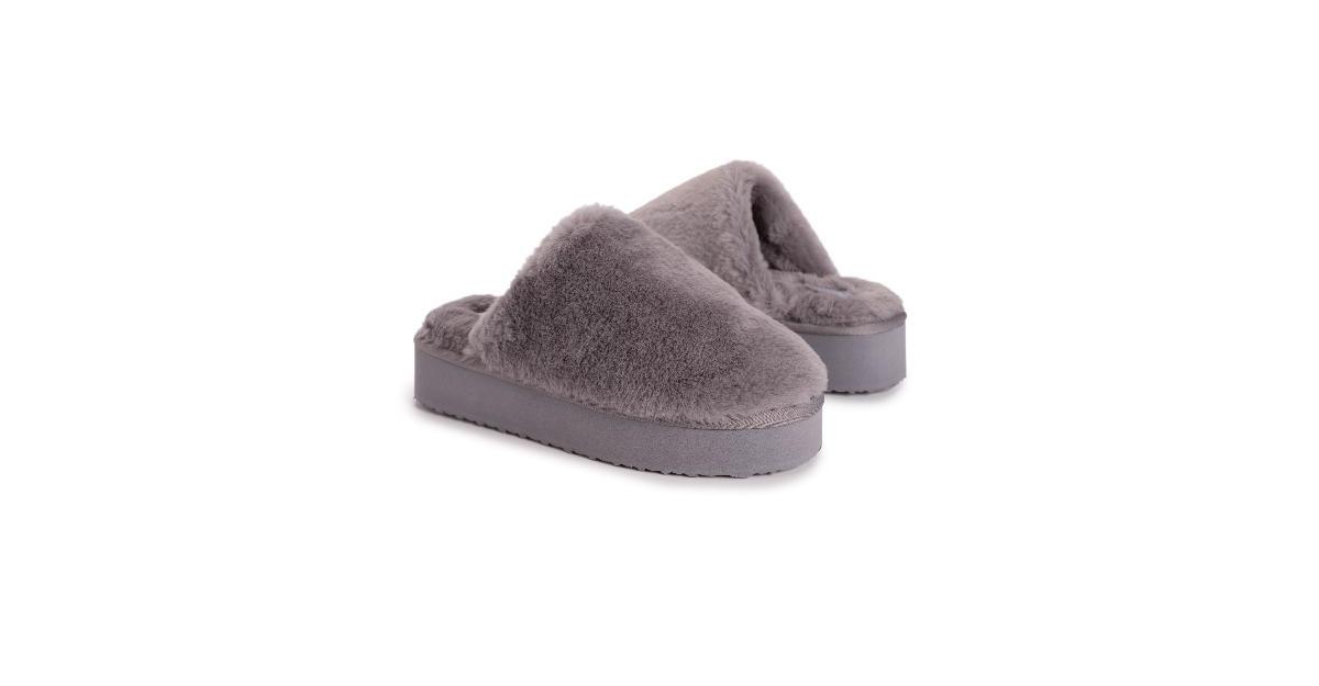 Muk Luks Women's Emme Slipper